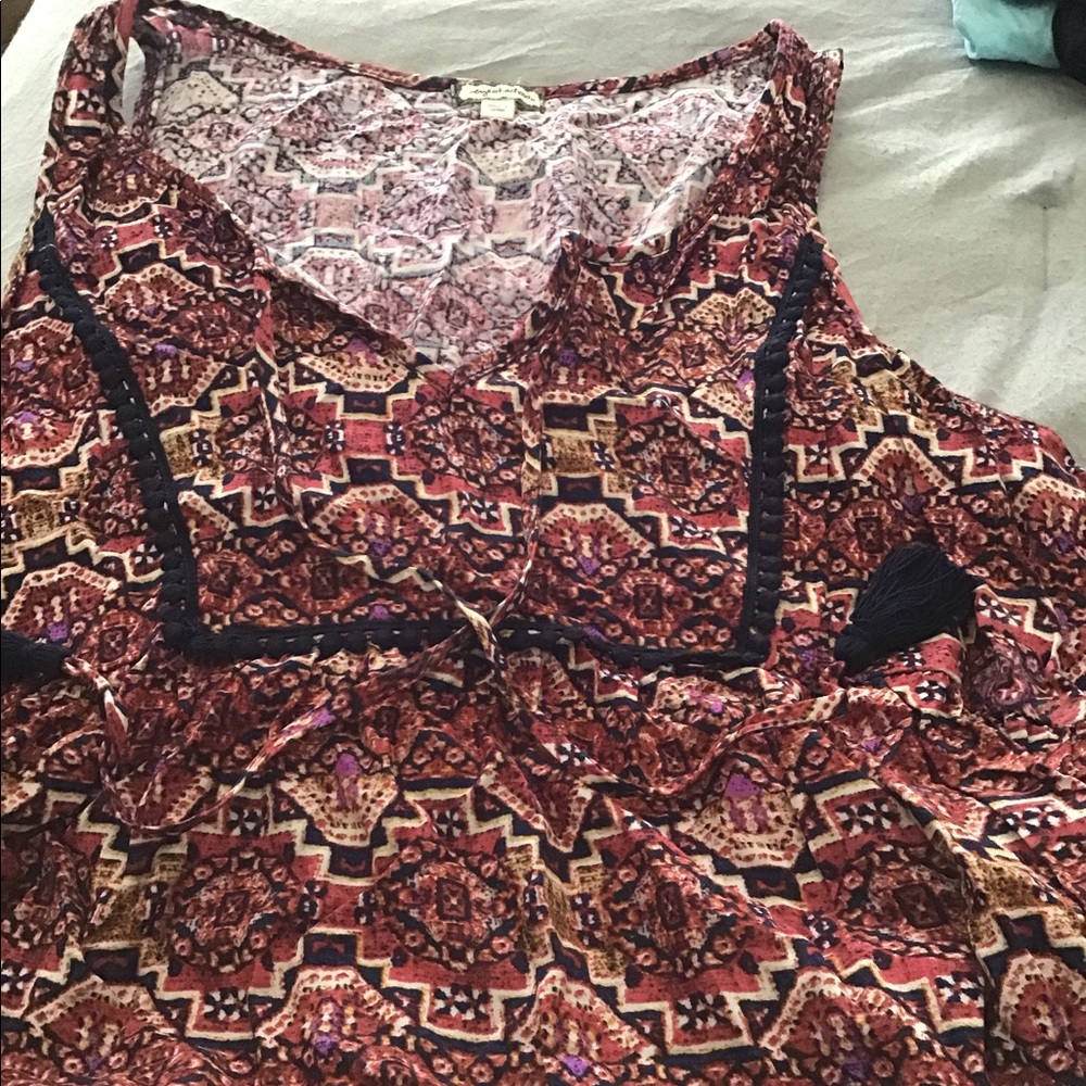 VNeck sleeveless shirt